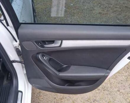 Белый Ауди А4, объемом двигателя 1.98 л и пробегом 210 тыс. км за 12300 $, фото 7 на Automoto.ua