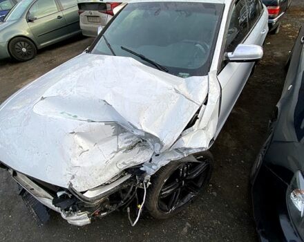 Белый Ауди А4, объемом двигателя 3 л и пробегом 142 тыс. км за 7500 $, фото 6 на Automoto.ua