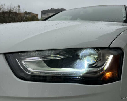 Білий Ауді А4, об'ємом двигуна 1.98 л та пробігом 200 тис. км за 12000 $, фото 9 на Automoto.ua