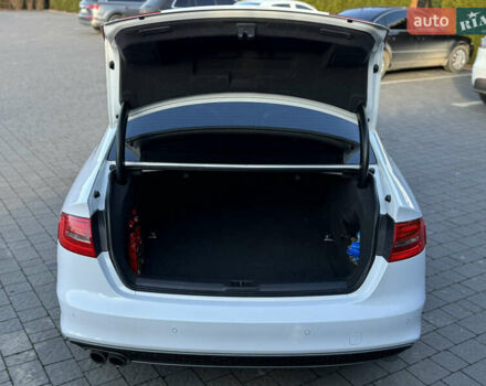 Белый Ауди А4, объемом двигателя 2 л и пробегом 200 тыс. км за 13800 $, фото 19 на Automoto.ua