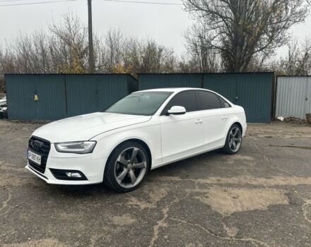 Білий Ауді А4, об'ємом двигуна 2 л та пробігом 170 тис. км за 13999 $, фото 2 на Automoto.ua