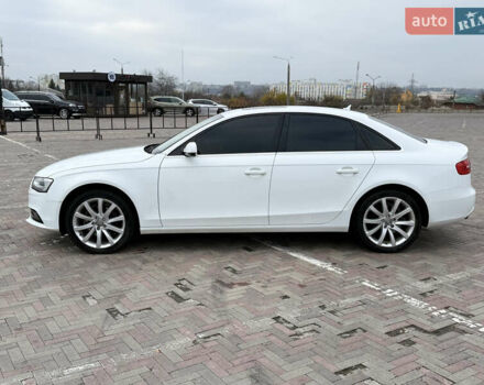 Білий Ауді А4, об'ємом двигуна 1.98 л та пробігом 258 тис. км за 15000 $, фото 3 на Automoto.ua