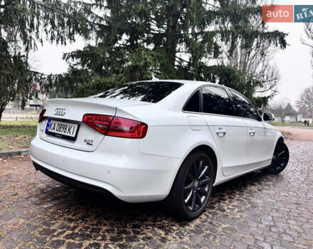 Білий Ауді А4, об'ємом двигуна 1.98 л та пробігом 218 тис. км за 13300 $, фото 4 на Automoto.ua