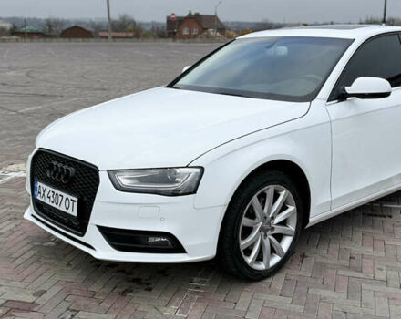 Білий Ауді А4, об'ємом двигуна 1.98 л та пробігом 258 тис. км за 15000 $, фото 2 на Automoto.ua