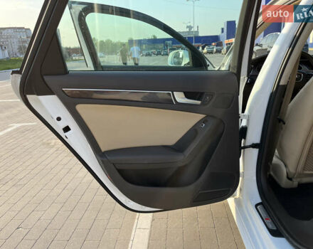 Белый Ауди А4, объемом двигателя 1.98 л и пробегом 192 тыс. км за 11500 $, фото 14 на Automoto.ua