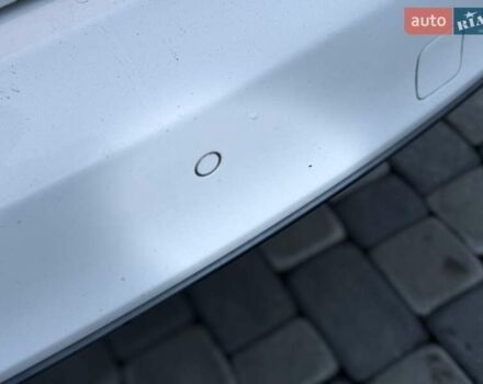 Белый Ауди А4, объемом двигателя 2 л и пробегом 180 тыс. км за 8999 $, фото 18 на Automoto.ua