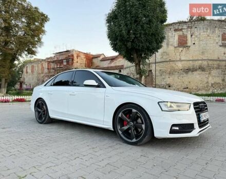 Білий Ауді А4, об'ємом двигуна 1.98 л та пробігом 208 тис. км за 11900 $, фото 10 на Automoto.ua