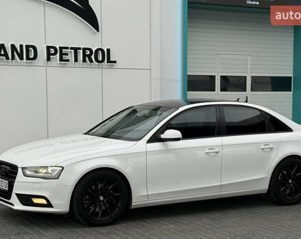 Белый Ауди А4, объемом двигателя 2 л и пробегом 236 тыс. км за 14900 $, фото 1 на Automoto.ua