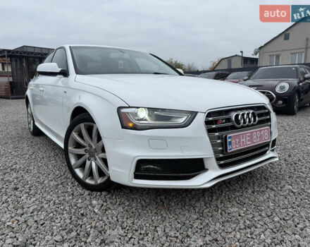 Белый Ауди А4, объемом двигателя 2 л и пробегом 188 тыс. км за 12999 $, фото 5 на Automoto.ua