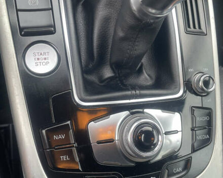 Белый Ауди А4, объемом двигателя 2 л и пробегом 160 тыс. км за 13500 $, фото 59 на Automoto.ua