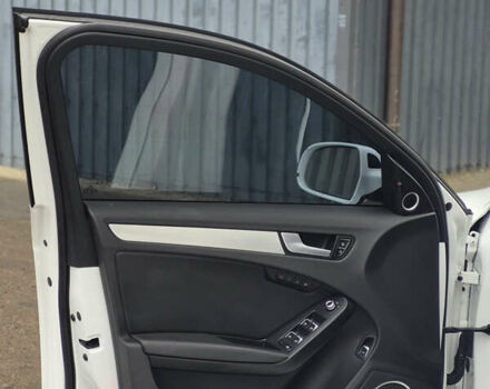 Белый Ауди А4, объемом двигателя 2 л и пробегом 198 тыс. км за 12050 $, фото 38 на Automoto.ua