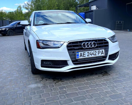Белый Ауди А4, объемом двигателя 2 л и пробегом 154 тыс. км за 13500 $, фото 1 на Automoto.ua