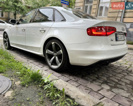 Білий Ауді А4, об'ємом двигуна 1.98 л та пробігом 152 тис. км за 14800 $, фото 2 на Automoto.ua