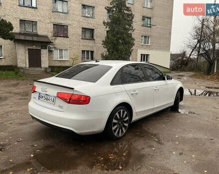 Белый Ауди А4, объемом двигателя 1.98 л и пробегом 241 тыс. км за 12500 $, фото 5 на Automoto.ua
