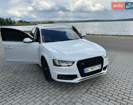Ауди А4 2014 в Львове на Automoto.ua Белый Ауди А4, объемом двигателя 2 л и пробегом 113 тыс. км за 14450 $, фото 15 на Automoto.ua