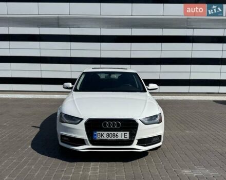 Ауді А4 2014 у Рівному на Automoto.ua Білий Ауді А4, об'ємом двигуна 2 л та пробігом 214 тис. км за 12700 $, фото 3 на Automoto.ua