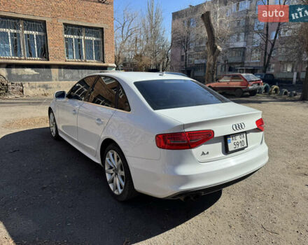 Ауді А4 2014 у Кривому Розі на Automoto.ua Білий Ауді А4, об'ємом двигуна 2 л та пробігом 239 тис. км за 13000 $, фото 14 на Automoto.ua