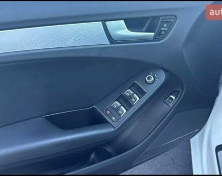 Білий Ауді А4, об'ємом двигуна 2 л та пробігом 146 тис. км за 2700 $, фото 8 на Automoto.ua