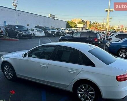 Білий Ауді А4, об'ємом двигуна 2 л та пробігом 146 тис. км за 2700 $, фото 3 на Automoto.ua