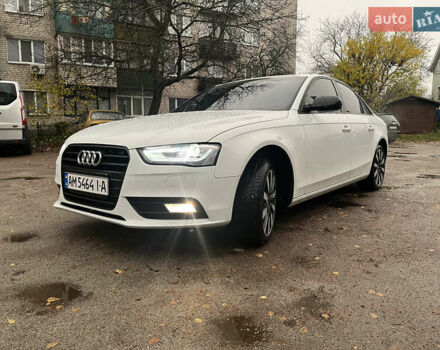 Белый Ауди А4, объемом двигателя 1.98 л и пробегом 241 тыс. км за 12500 $, фото 11 на Automoto.ua