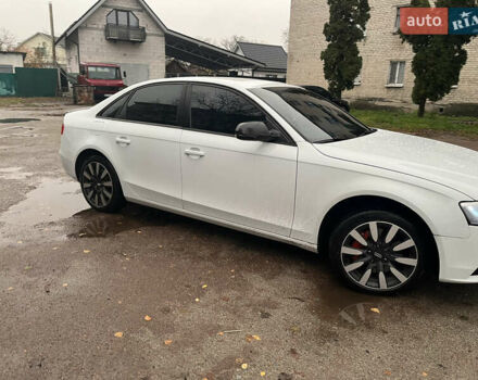 Белый Ауди А4, объемом двигателя 1.98 л и пробегом 241 тыс. км за 12500 $, фото 4 на Automoto.ua
