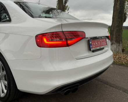 Білий Ауді А4, об'ємом двигуна 2 л та пробігом 291 тис. км за 11500 $, фото 6 на Automoto.ua