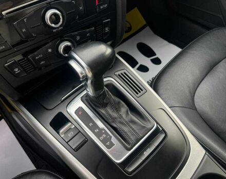 Білий Ауді А4, об'ємом двигуна 2 л та пробігом 200 тис. км за 13000 $, фото 18 на Automoto.ua