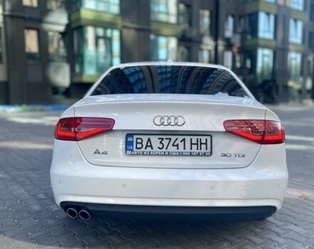 Білий Ауді А4, об'ємом двигуна 2 л та пробігом 154 тис. км за 15750 $, фото 3 на Automoto.ua