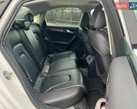 Ауді А4 2014 у Києві на Automoto.ua Білий Ауді А4, об'ємом двигуна 1.98 л та пробігом 155 тис. км за 14990 $, фото 10 на Automoto.ua