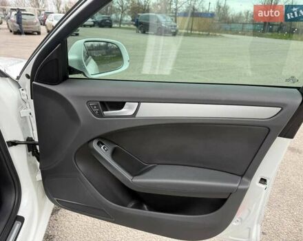 Белый Ауди А4, объемом двигателя 1.98 л и пробегом 245 тыс. км за 12000 $, фото 11 на Automoto.ua