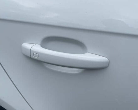 Белый Ауди А4, объемом двигателя 2 л и пробегом 160 тыс. км за 13500 $, фото 31 на Automoto.ua