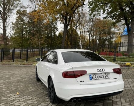 Белый Ауди А4, объемом двигателя 2 л и пробегом 242 тыс. км за 9800 $, фото 3 на Automoto.ua