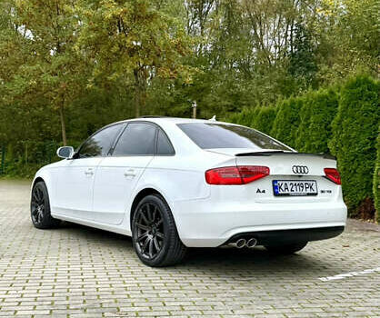 Белый Ауди А4, объемом двигателя 1.97 л и пробегом 250 тыс. км за 12900 $, фото 7 на Automoto.ua