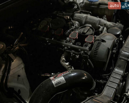 Білий Ауді А4, об'ємом двигуна 1.98 л та пробігом 272 тис. км за 15000 $, фото 33 на Automoto.ua