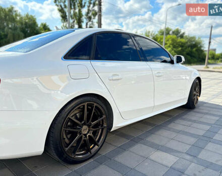 Білий Ауді А4, об'ємом двигуна 1.98 л та пробігом 272 тис. км за 15000 $, фото 36 на Automoto.ua
