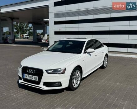 Ауді А4 2014 у Рівному на Automoto.ua Білий Ауді А4, об'ємом двигуна 2 л та пробігом 214 тис. км за 12700 $, фото 1 на Automoto.ua