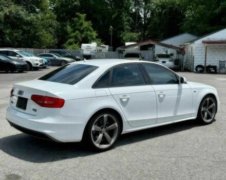Белый Ауди А4, объемом двигателя 2 л и пробегом 81 тыс. км за 3500 $, фото 5 на Automoto.ua