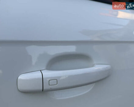 Белый Ауди А4, объемом двигателя 1.98 л и пробегом 175 тыс. км за 11999 $, фото 13 на Automoto.ua