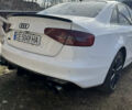 Білий Ауді А4, об'ємом двигуна 2 л та пробігом 204 тис. км за 11000 $, фото 4 на Automoto.ua