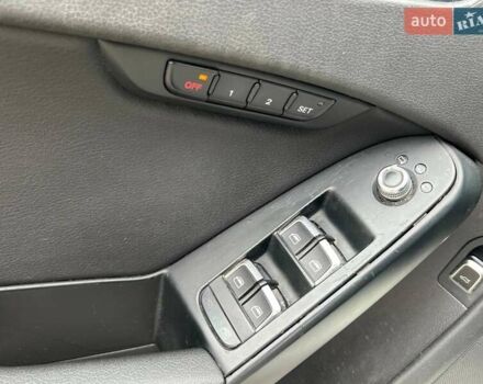 Ауді А4 2014 у Києві на Automoto.ua Білий Ауді А4, об'ємом двигуна 1.98 л та пробігом 155 тис. км за 14990 $, фото 22 на Automoto.ua