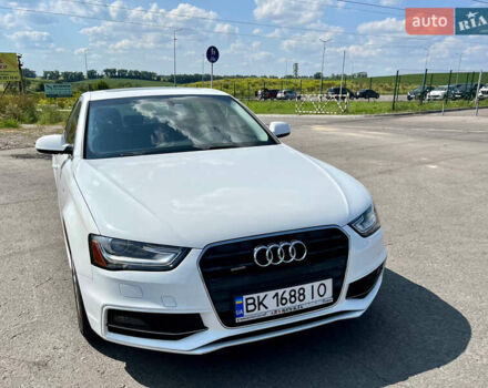 Белый Ауди А4, объемом двигателя 1.98 л и пробегом 230 тыс. км за 12400 $, фото 3 на Automoto.ua