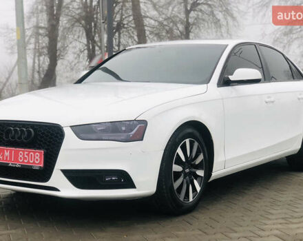 Белый Ауди А4, объемом двигателя 2 л и пробегом 157 тыс. км за 12500 $, фото 1 на Automoto.ua