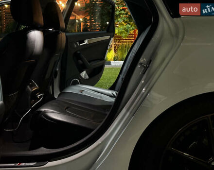 Білий Ауді А4, об'ємом двигуна 1.98 л та пробігом 272 тис. км за 15000 $, фото 16 на Automoto.ua