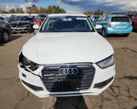 Белый Ауди А4, объемом двигателя 2 л и пробегом 132 тыс. км за 10500 $, фото 4 на Automoto.ua