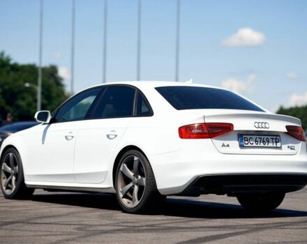 Білий Ауді А4, об'ємом двигуна 2 л та пробігом 154 тис. км за 14300 $, фото 3 на Automoto.ua
