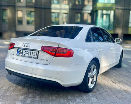 Белый Ауди А4, объемом двигателя 1.97 л и пробегом 153 тыс. км за 15650 $, фото 4 на Automoto.ua