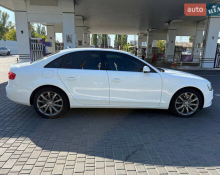 Білий Ауді А4, об'ємом двигуна 2 л та пробігом 155 тис. км за 14500 $, фото 5 на Automoto.ua