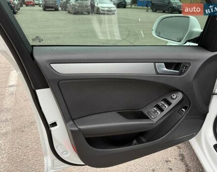 Белый Ауди А4, объемом двигателя 1.98 л и пробегом 245 тыс. км за 12000 $, фото 10 на Automoto.ua