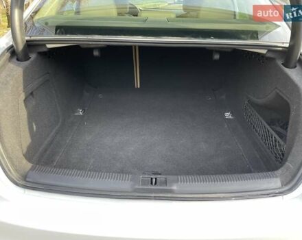 Белый Ауди А4, объемом двигателя 1.98 л и пробегом 138 тыс. км за 13500 $, фото 40 на Automoto.ua