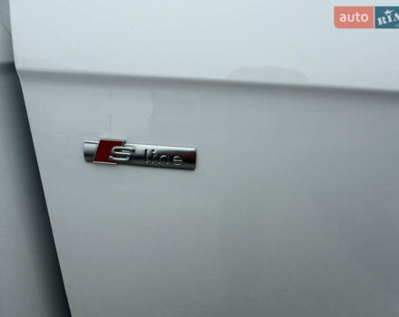 Белый Ауди А4, объемом двигателя 2 л и пробегом 188 тыс. км за 12999 $, фото 24 на Automoto.ua